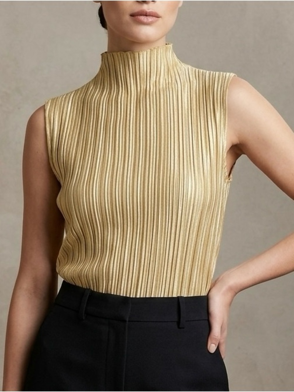 Vintage E.K. Designs Gold Plisse Accordion Pleated Sleeveless Mock Neck Top